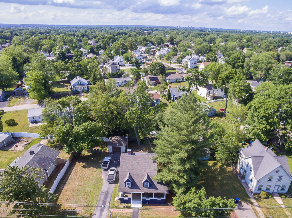 163 Harrison Avenue Warwick, RI 02888 - Photo 39 of 44