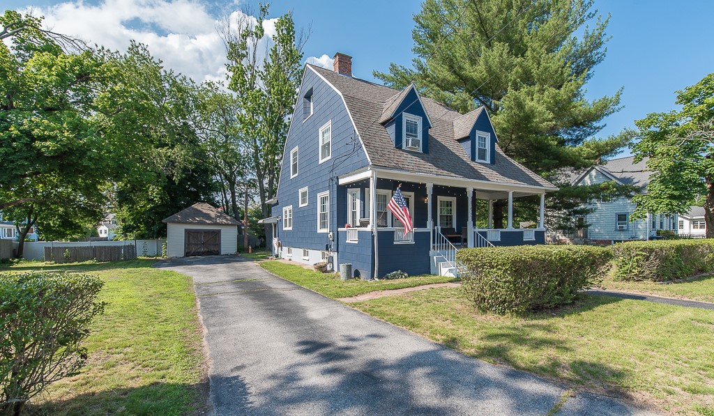 163 Harrison Avenue Warwick, RI 02888 - Photo 5 of 44