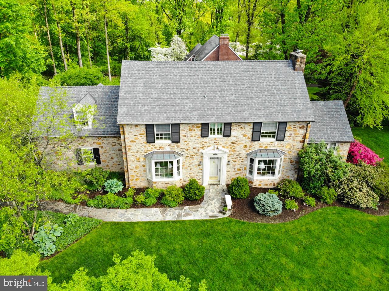 1265 West Chester Road Coatesville, PA 19320 - Photo 2 of 36 Gallery Image 2