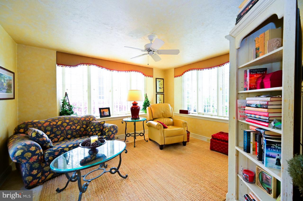 1265 West Chester Road Coatesville, PA 19320 - Photo 25 of 36 Sunroom