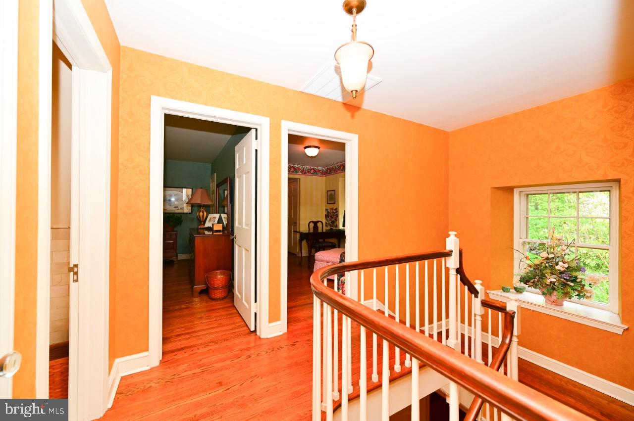 1265 West Chester Road Coatesville, PA 19320 - Photo 27 of 36 Foyer