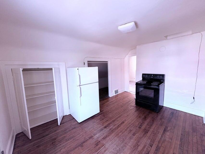 1230 South 17th Street, Unit A Milwaukee, WI 53204 - Photo 6 of 8 20250802022314777361000000-o