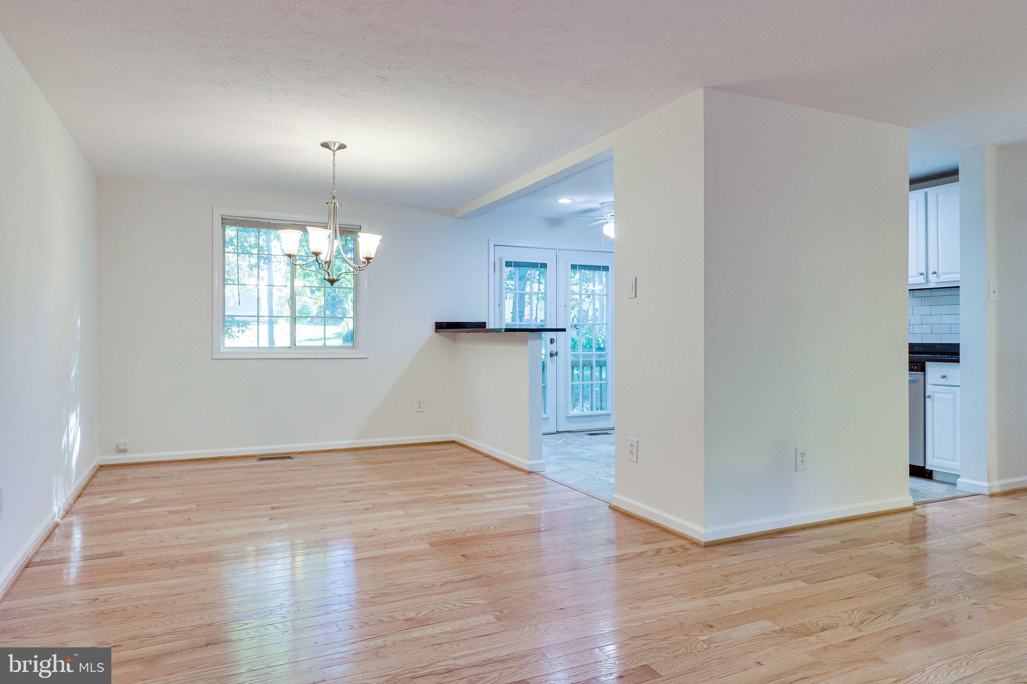 8071 Winding Way Court Springfield, VA 22153 - Photo 8 of 43 Dining Area