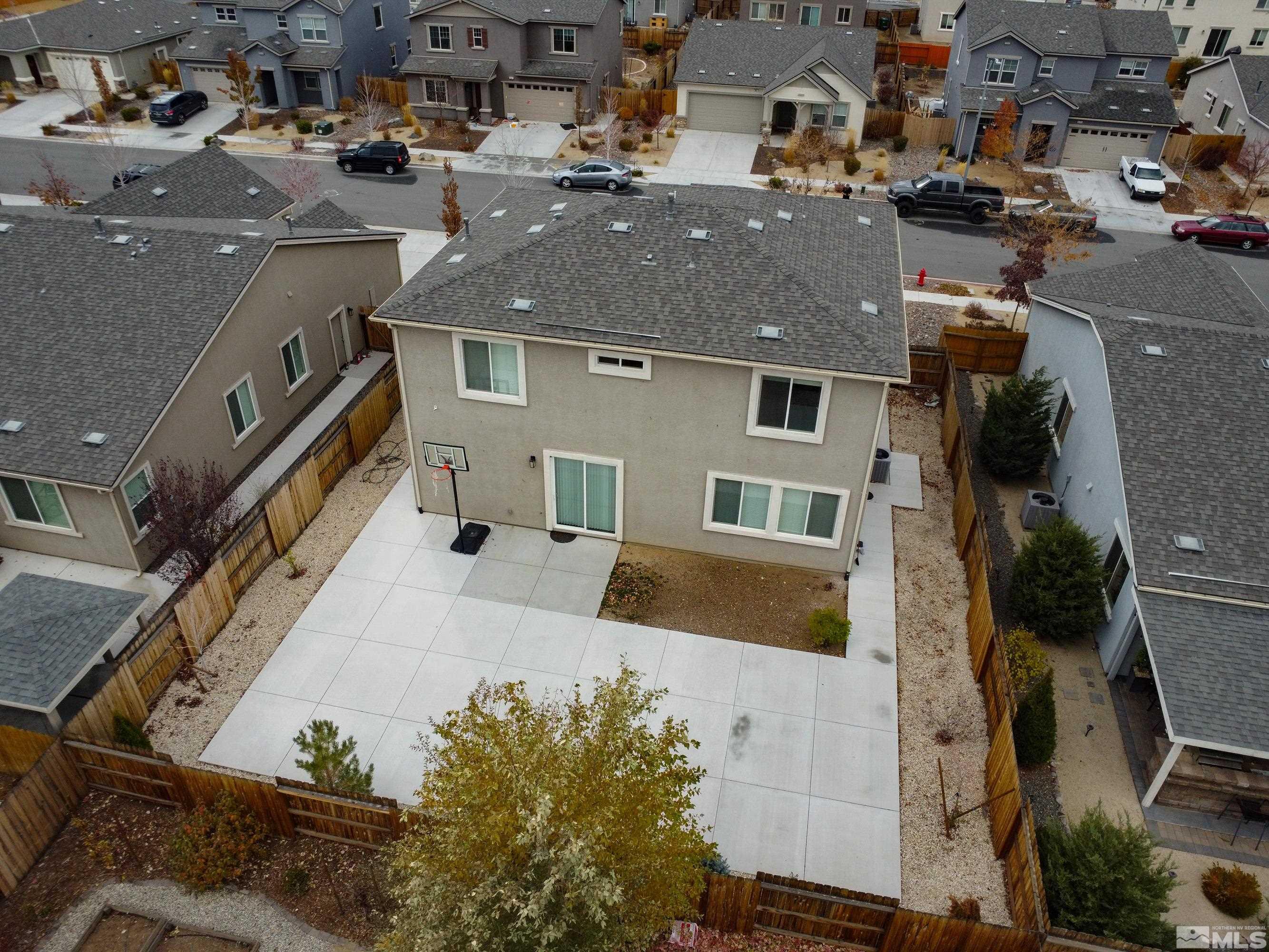 9352 Bay Drive Reno, NV 89506 - Photo 33 of 37 an aerial view of residential houses with outdoor space