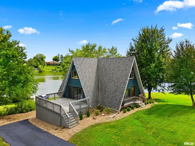 $315,000 | 380 McGrew Drive, Avon, IL 61415