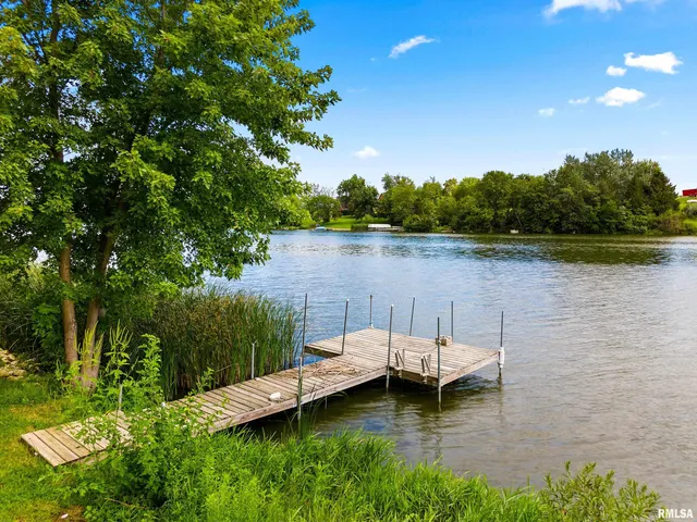 $315,000 | 380 McGrew Drive, Avon, IL 61415