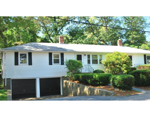76-78 Rhodes Circle Hingham, MA 02043 - Photo 1 of 1 Gallery Image 1