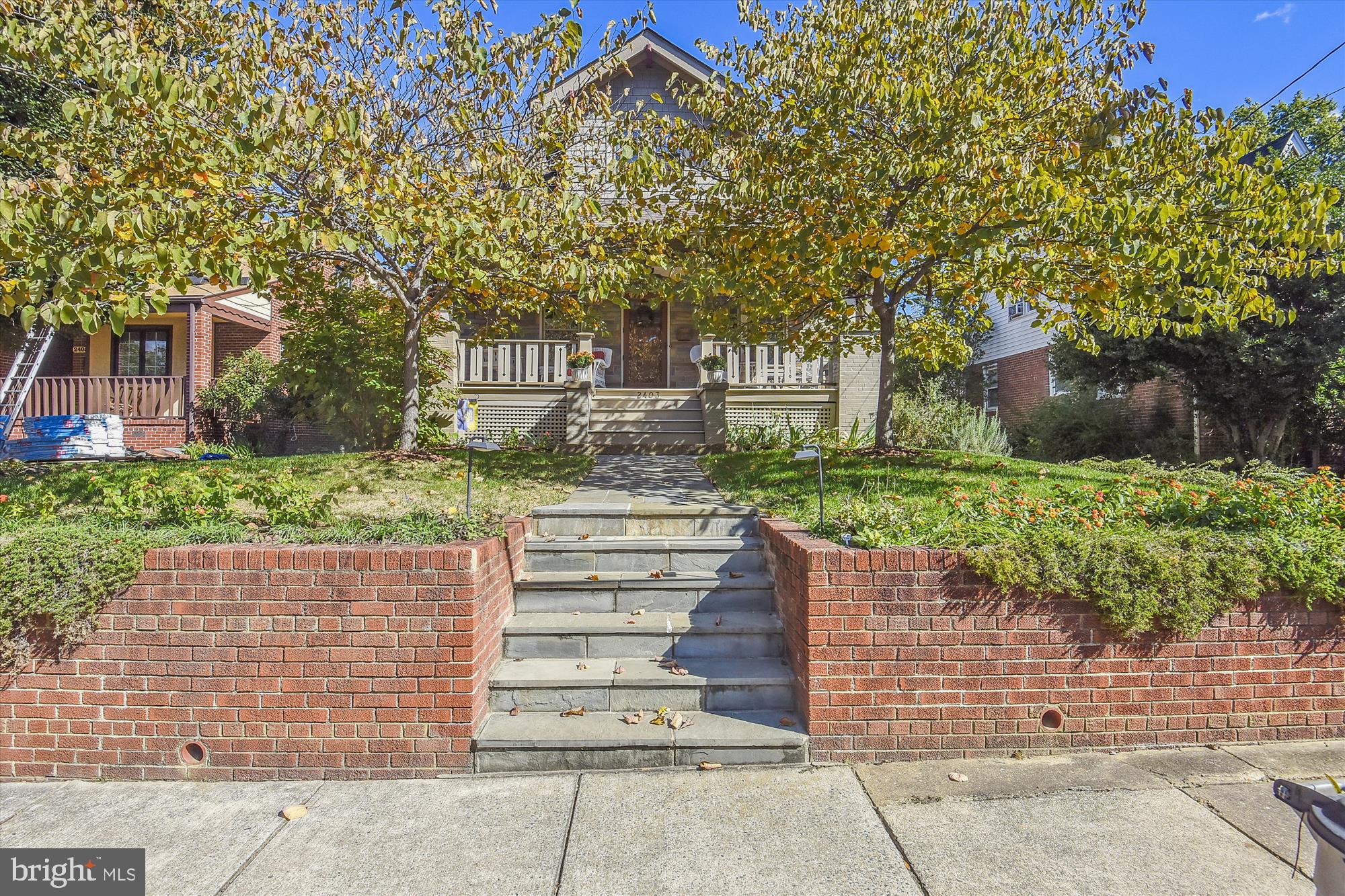 2403 Ridge Rd Drive Alexandria, VA 22302 - Photo 5 of 40 Front Elevation - Fall
