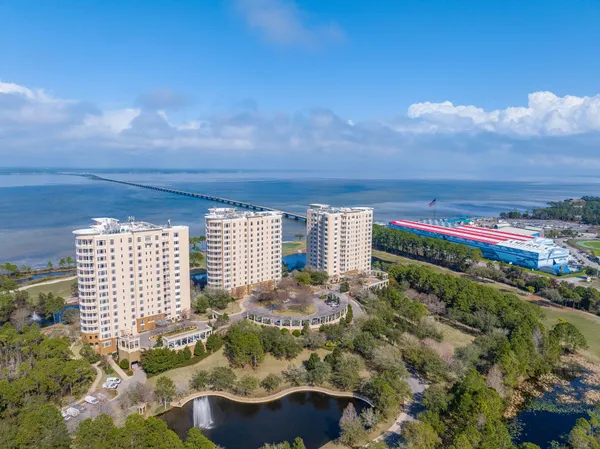 $1,899,000 | 408 Kelly Plantation Drive, Unit 611, Destin, FL 32541