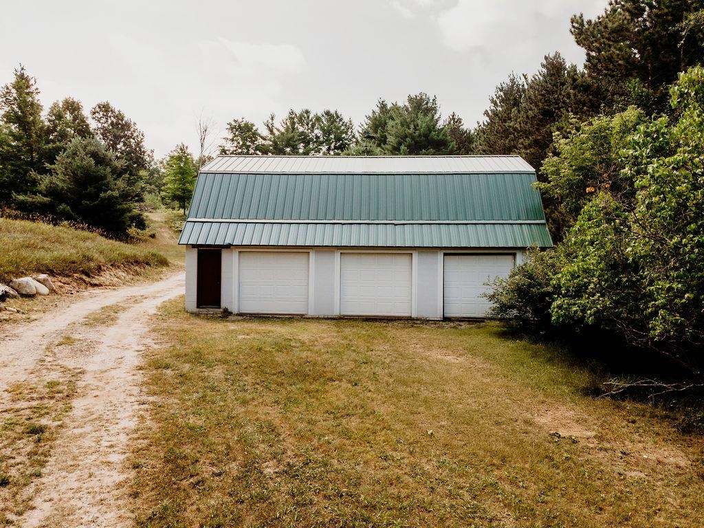 11268 Watson Road Williamsburg, MI 49690 - Photo 2 of 57