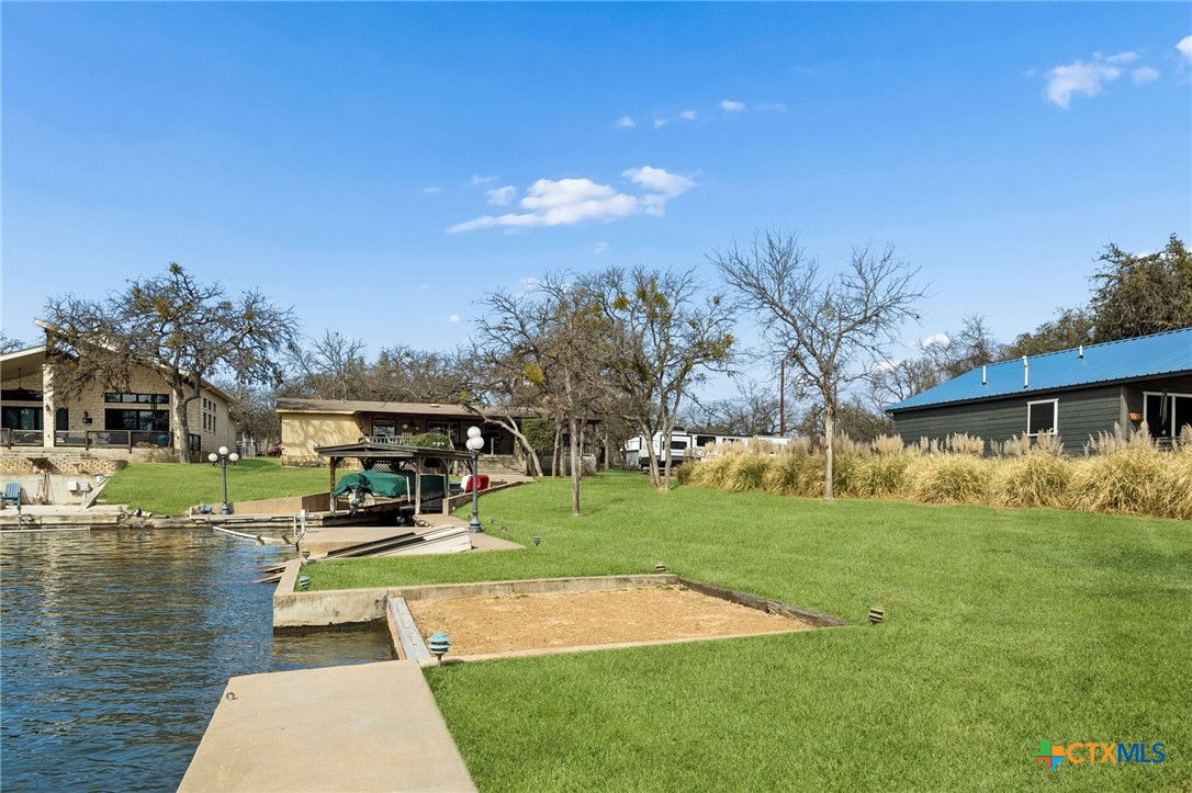 506 Ranch Road 2233 Llano, TX 78643 - Photo 8 of 33