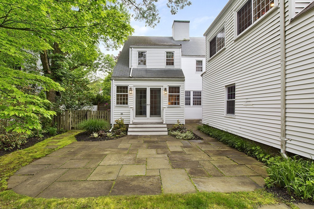 4 Foxcroft Road Winchester, MA 01890 - Photo 14 of 30 Gallery Image 14
