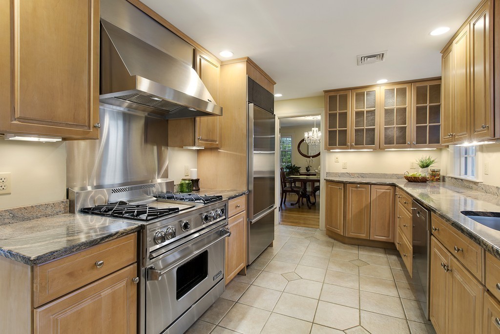 4 Foxcroft Road Winchester, MA 01890 - Photo 15 of 30 Gallery Image 15