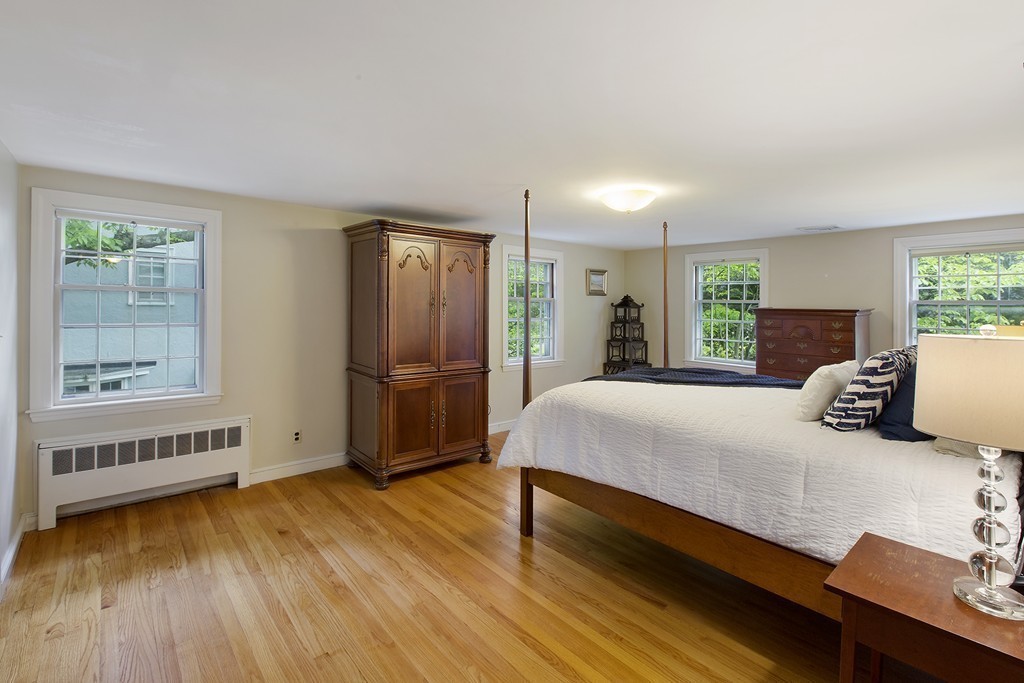 4 Foxcroft Road Winchester, MA 01890 - Photo 20 of 30 Gallery Image 20