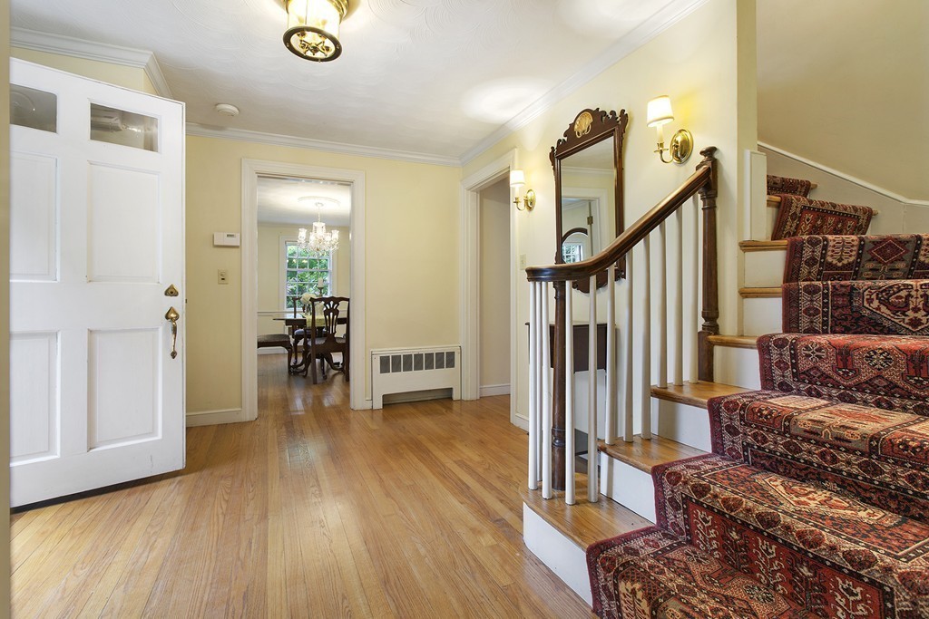 4 Foxcroft Road Winchester, MA 01890 - Photo 5 of 30 Gallery Image 5