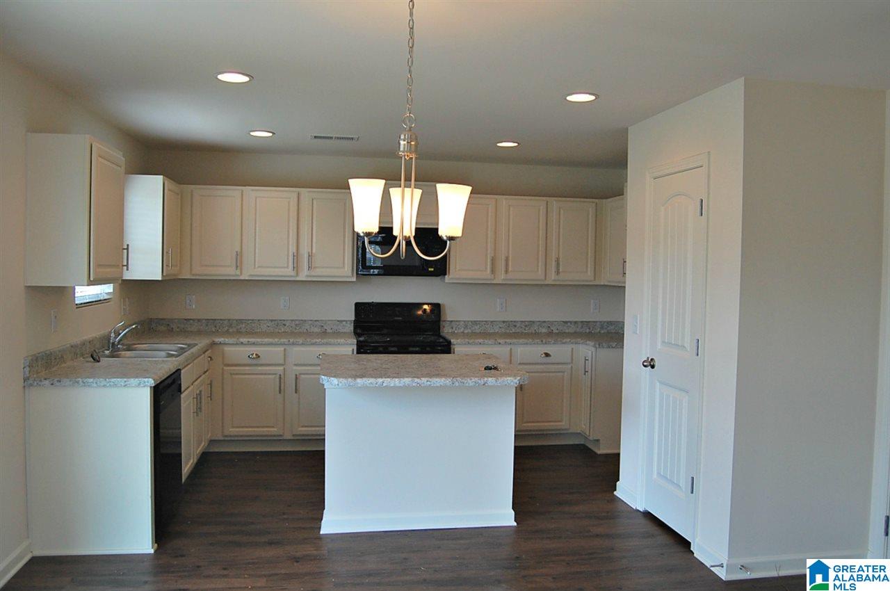414 Reed Way Kimberly, AL 35091 - Photo 4 of 22