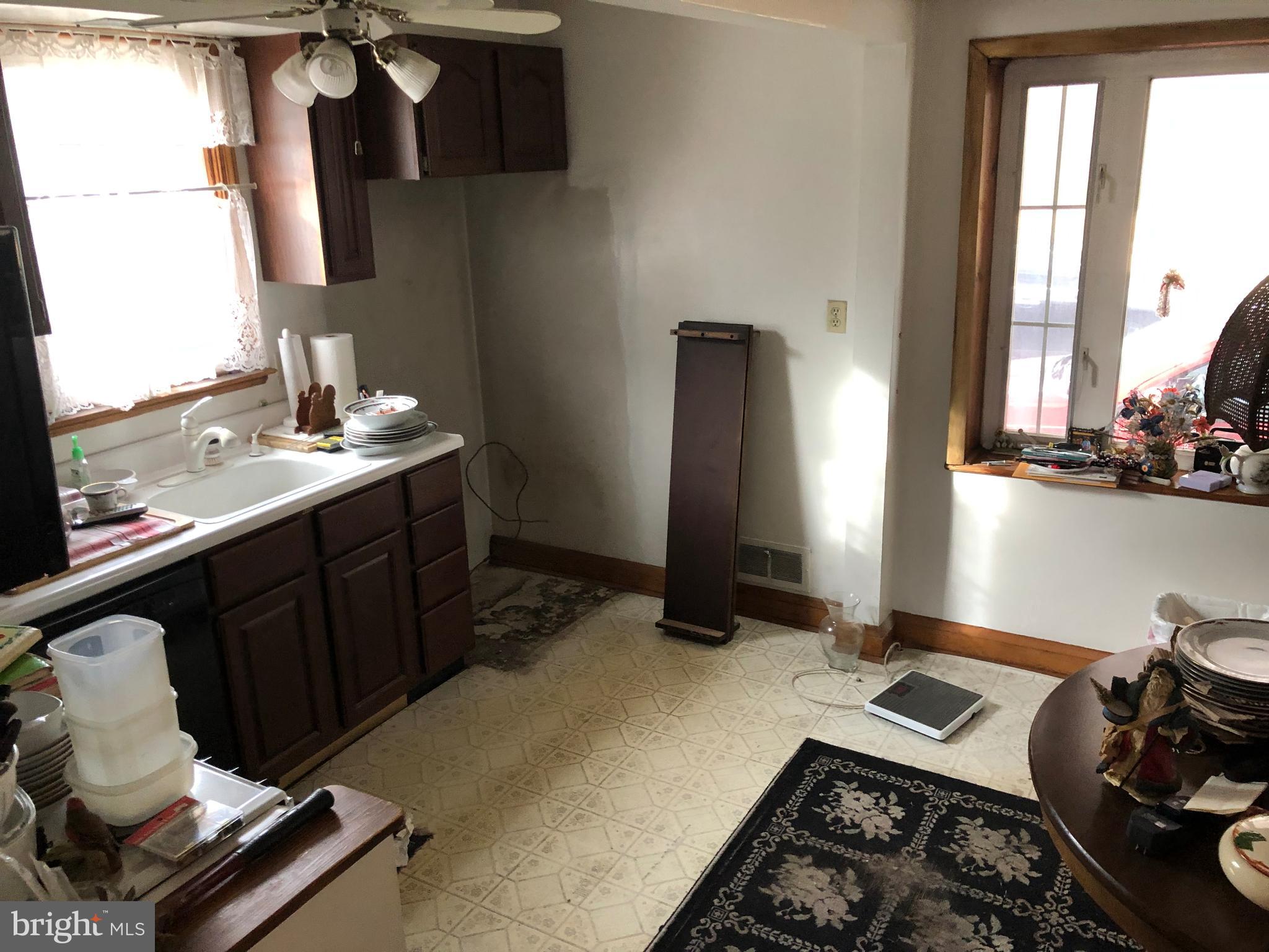 4034 East Joppa Road Baltimore, MD 21236 - Photo 3 of 11 Gallery Image 3