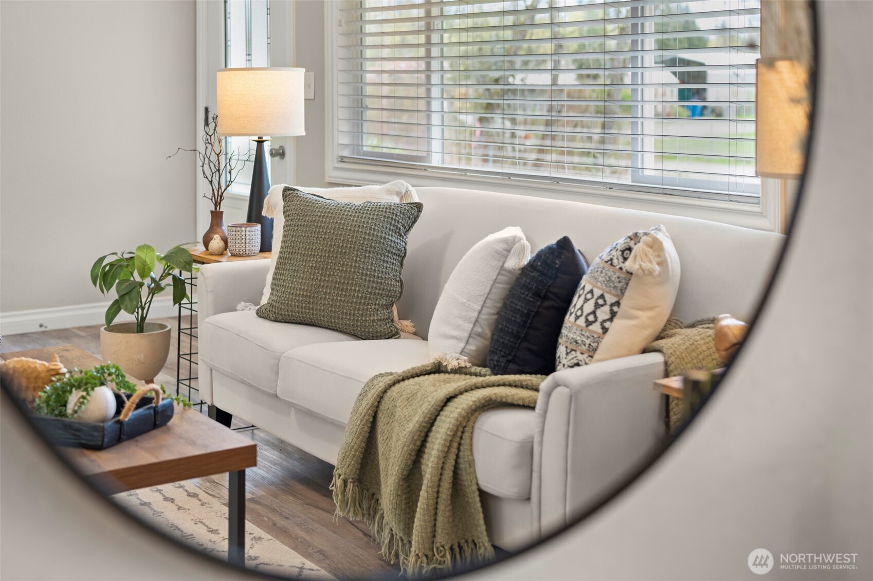 16642 184th Avenue Southeast Renton, WA 98058 - Photo 11 of 39