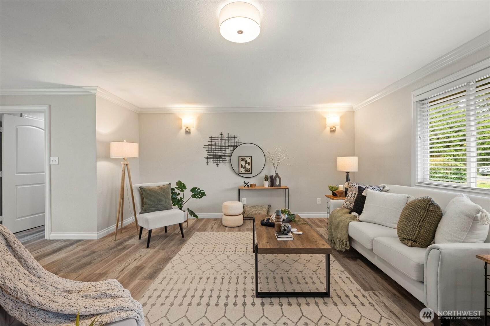 16642 184th Avenue Southeast Renton, WA 98058 - Photo 7 of 39