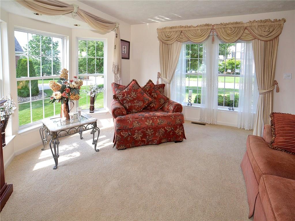 8880 Hilltop Road North Huntingdon, PA 15642 - Photo 2 of 25 Gallery Image 2