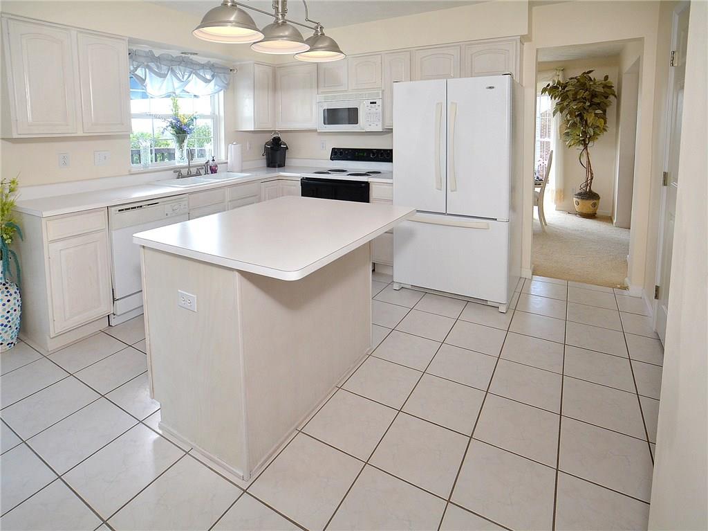 8880 Hilltop Road North Huntingdon, PA 15642 - Photo 10 of 25 Gallery Image 10