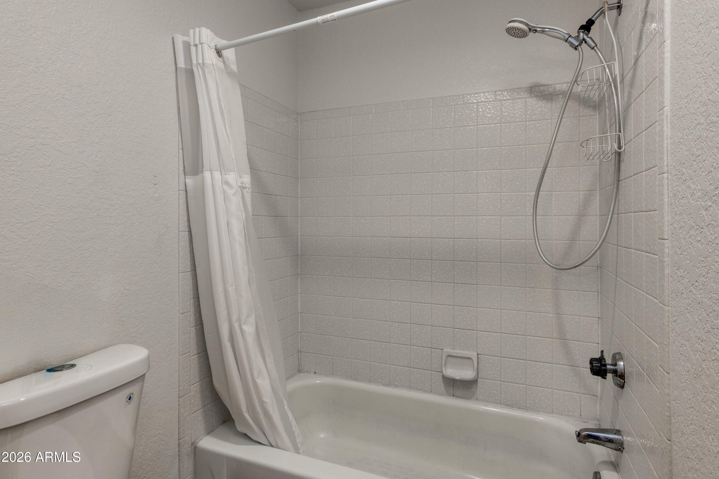 2700 South White Mountain Road, Unit 302 Show Low, AZ 85901 - Photo 13 of 22 2700 S White Mountain Road #302
