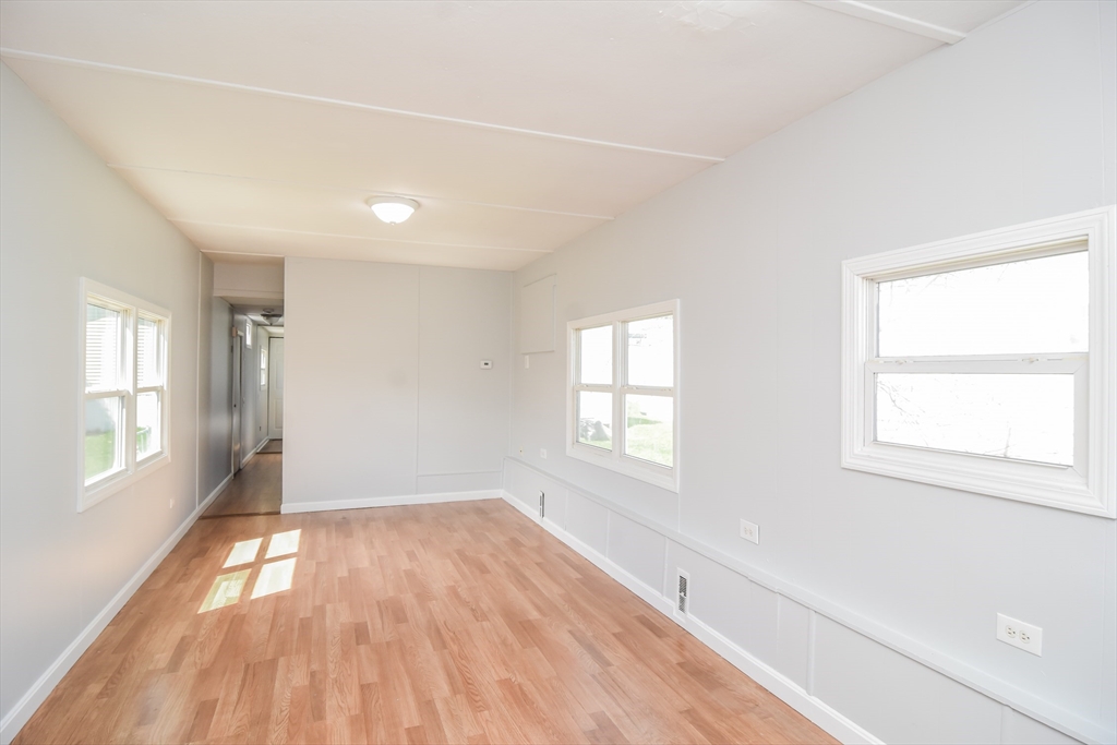 181 Boston Post Road East, Unit 49 Marlborough, MA 01752 - Photo 29 of 31