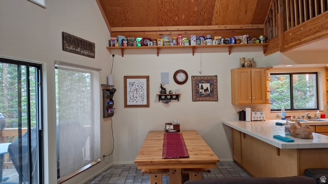 2158 Memory Lane Evanston, UT 82930 - Photo 8 of 48