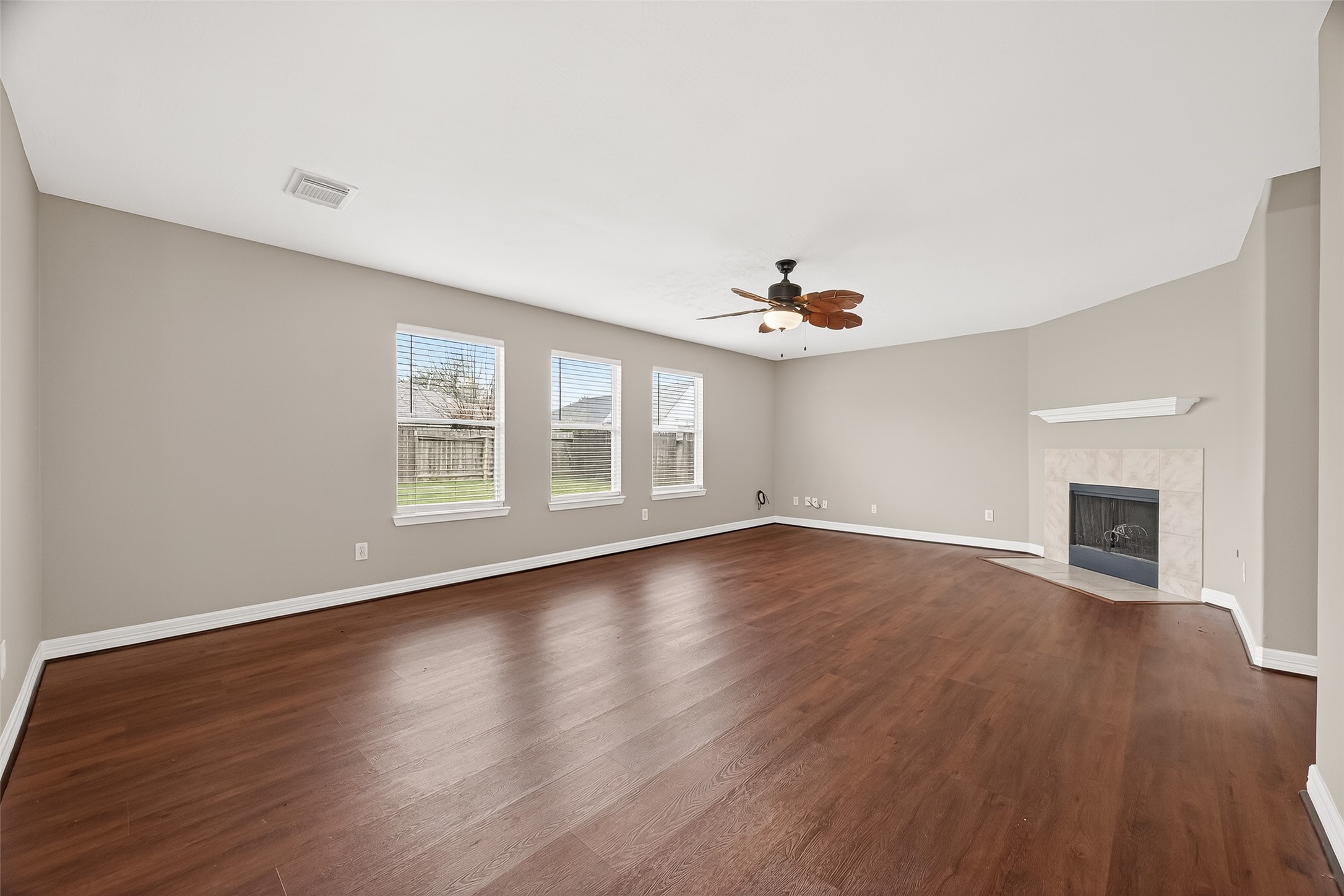 1411 Heathcote Lane Houston, TX 77073 - Photo 13 of 48