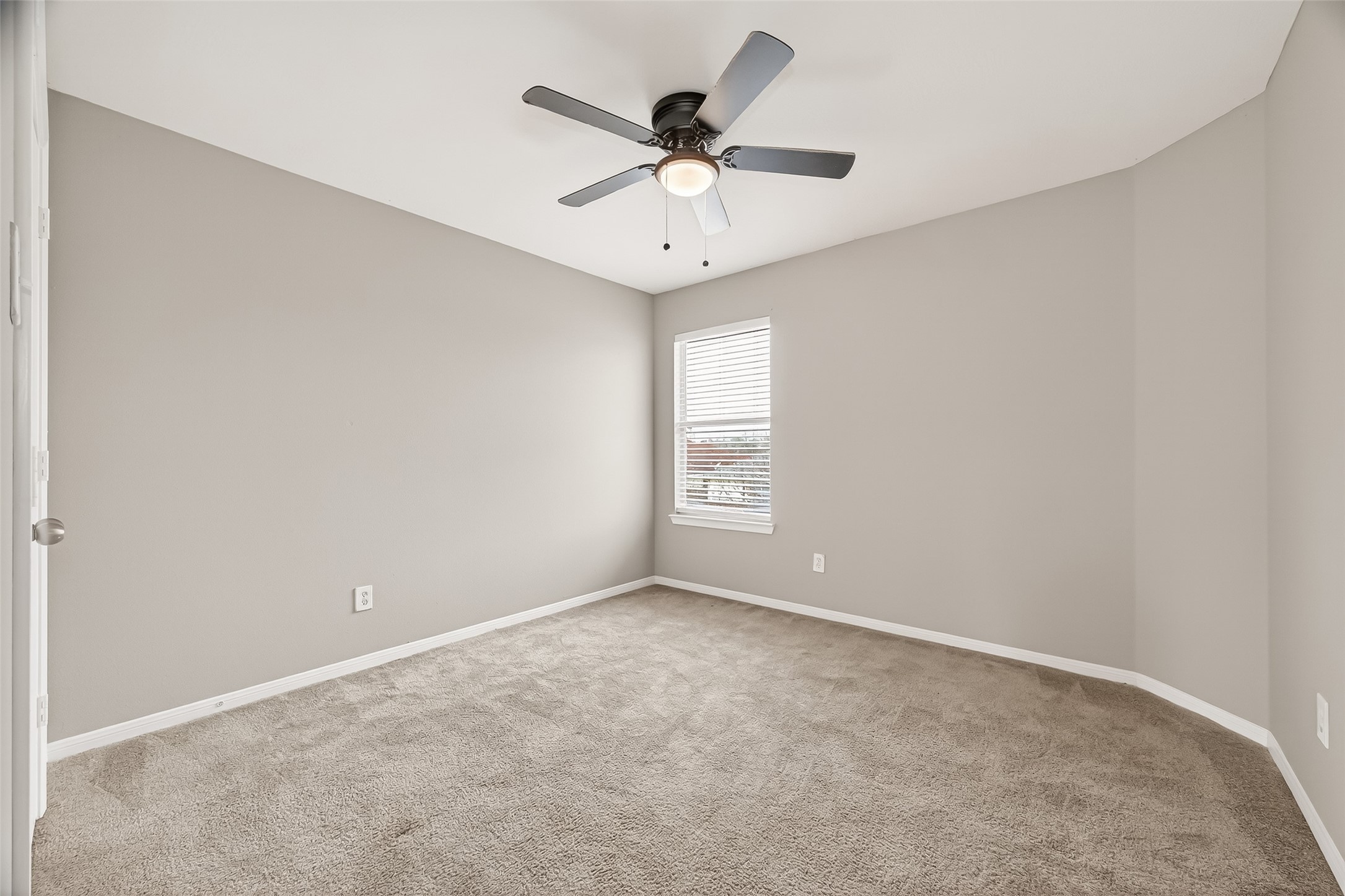 1411 Heathcote Lane Houston, TX 77073 - Photo 27 of 48