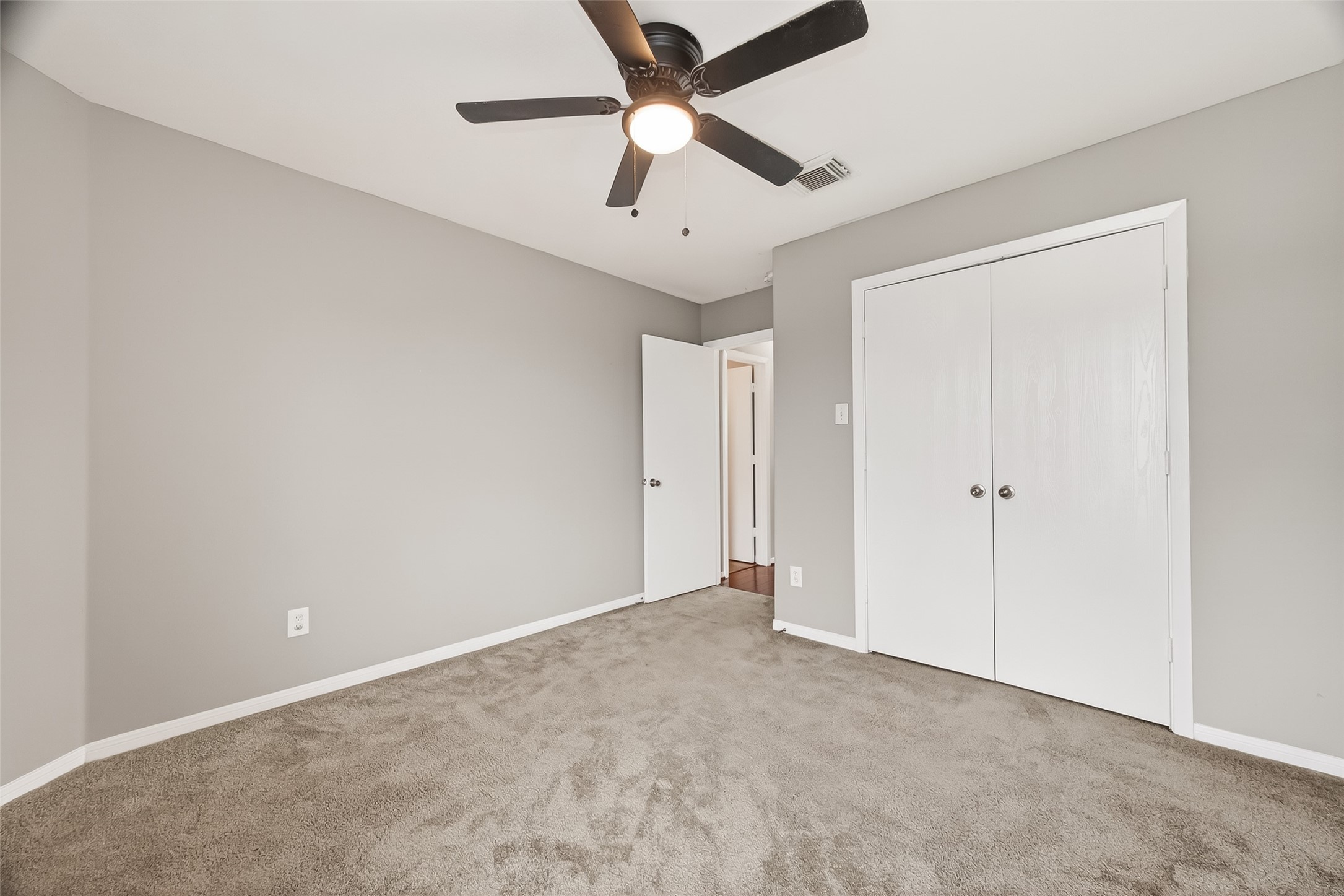 1411 Heathcote Lane Houston, TX 77073 - Photo 28 of 48