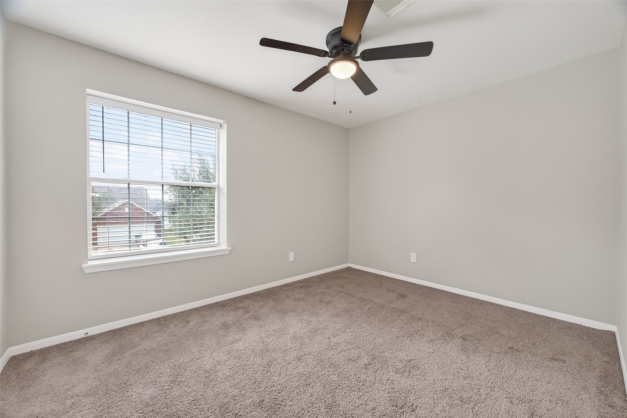 1411 Heathcote Lane Houston, TX 77073 - Photo 29 of 48