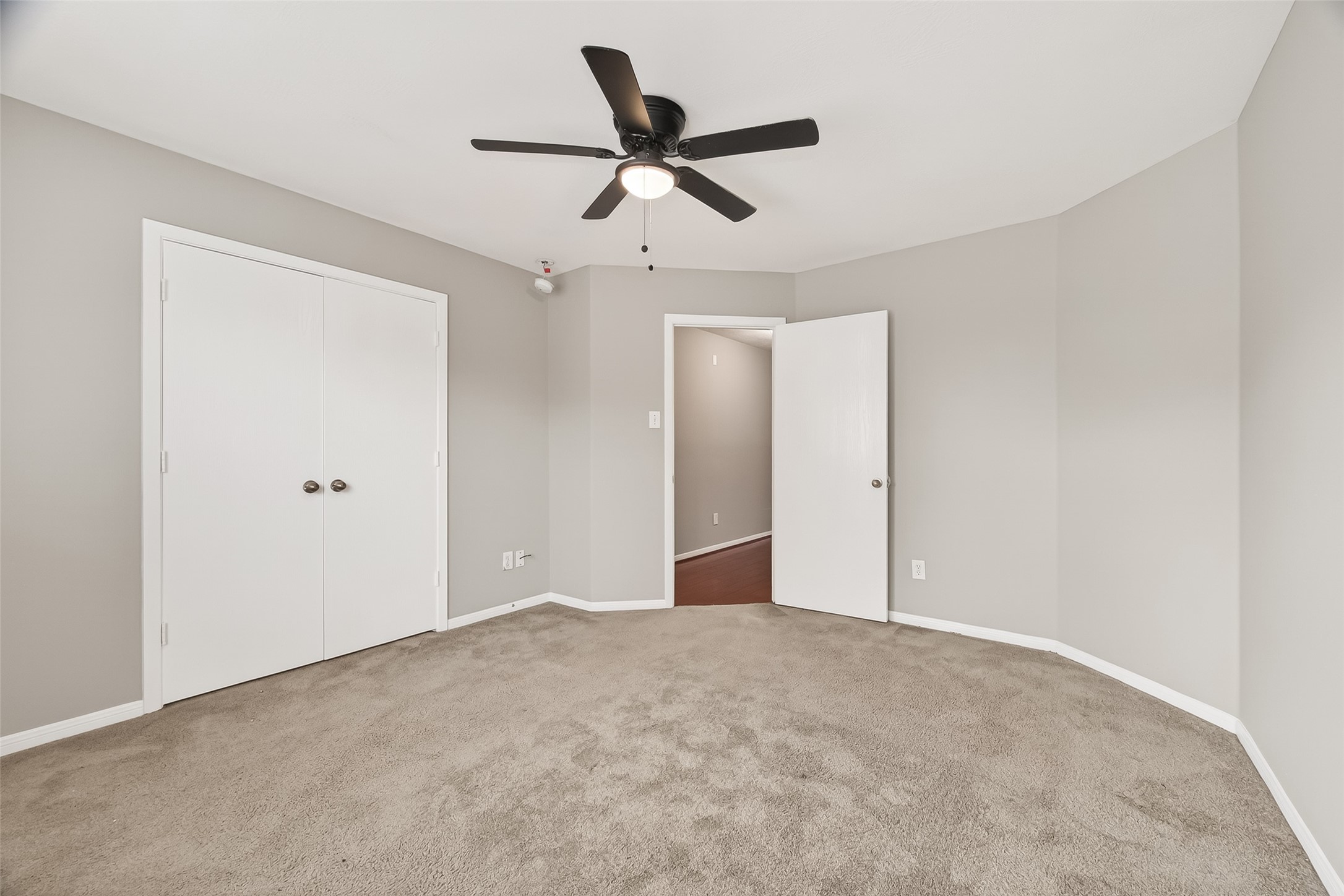 1411 Heathcote Lane Houston, TX 77073 - Photo 33 of 48