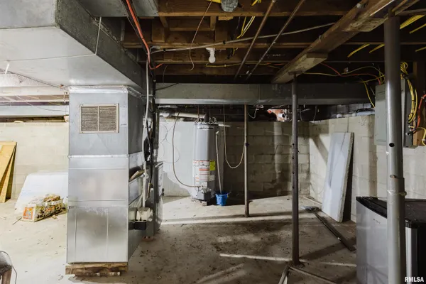 $160,000 | 300 South 21st Street, Herrin, IL 62948