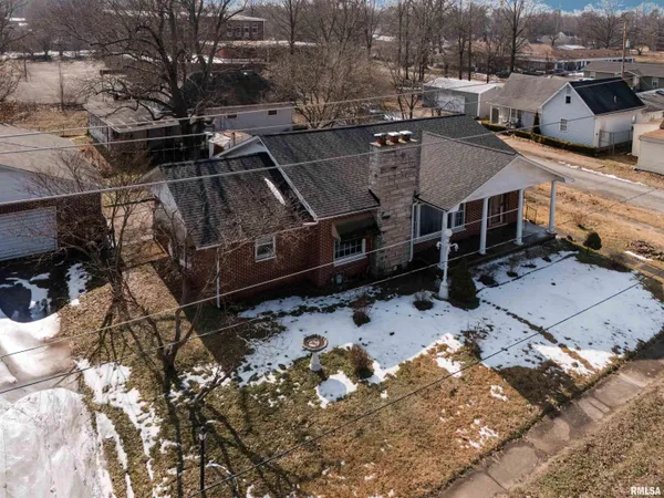 $160,000 | 300 South 21st Street, Herrin, IL 62948