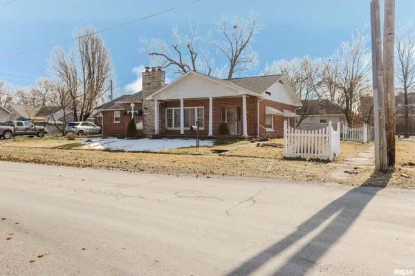 $160,000 | 300 South 21st Street, Herrin, IL 62948