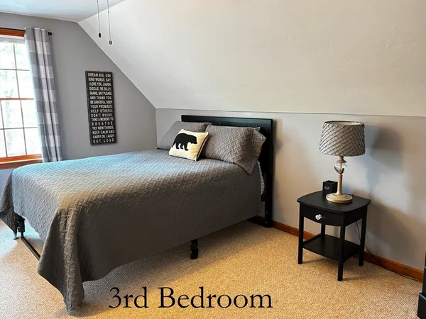 $800,000 | 627 School Street, Pembroke, MA 02359