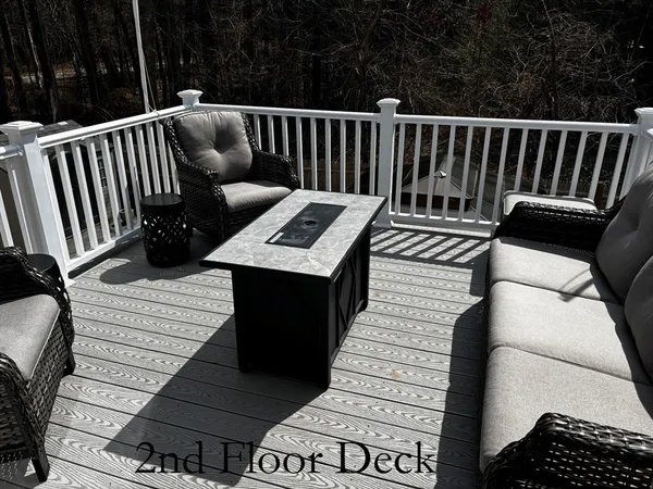 $800,000 | 627 School Street, Pembroke, MA 02359
