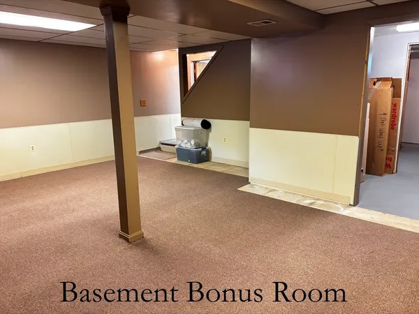 $800,000 | 627 School Street, Pembroke, MA 02359