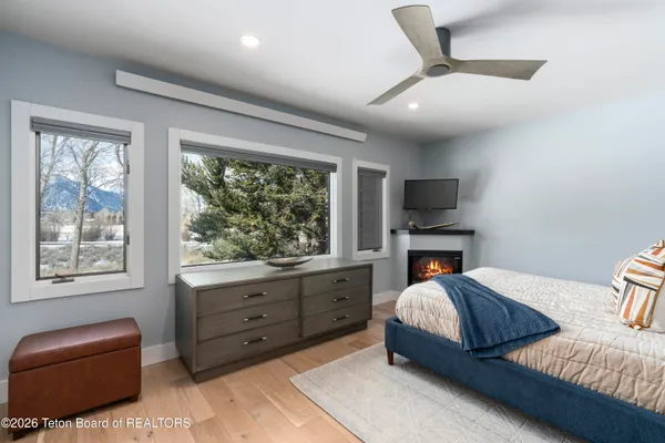 $1,930,000 | 400 Sagebrush Drive, Unit 94D, Jackson, WY 83001