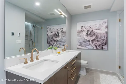 $1,930,000 | 400 Sagebrush Drive, Unit 94D, Jackson, WY 83001