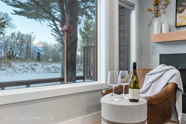 $1,930,000 | 400 Sagebrush Drive, Unit 94D, Jackson, WY 83001