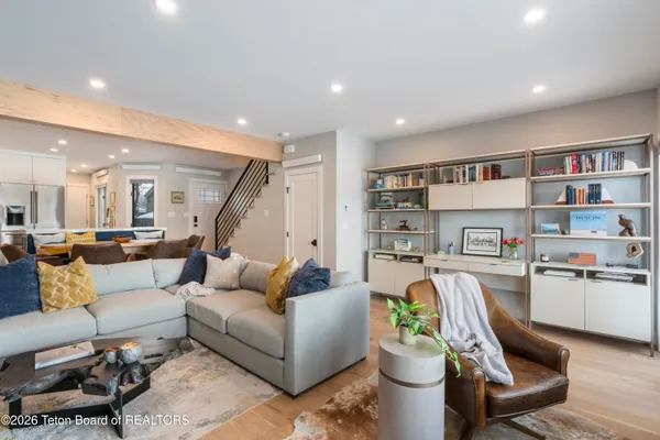 $1,930,000 | 400 Sagebrush Drive, Unit 94D, Jackson, WY 83001