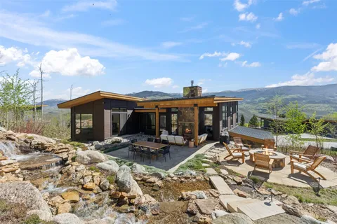 $3,195,000 | 83 McKay Place, Silverthorne, CO 80498