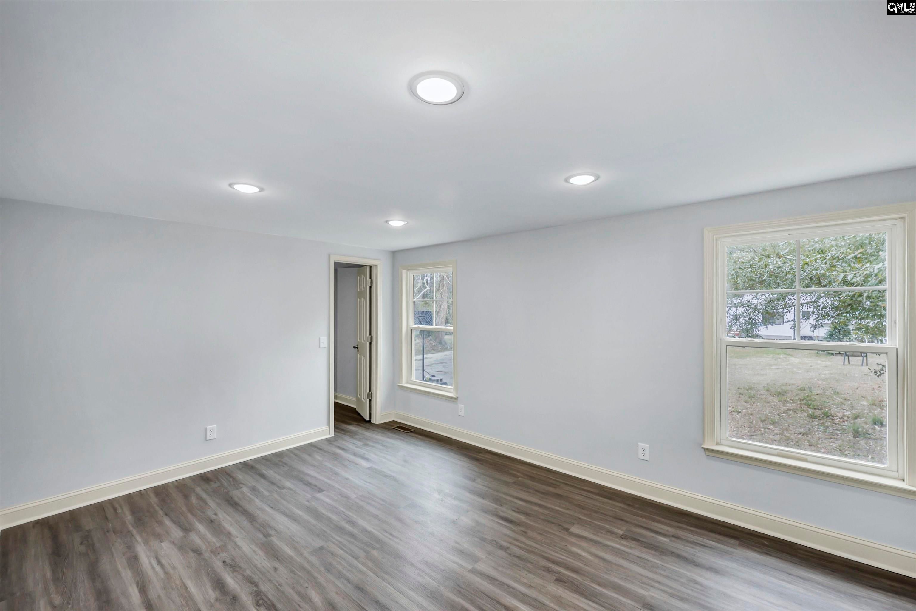 152 Robin Road Lexington, SC 29073 - Photo 5 of 26 Gallery Image 5