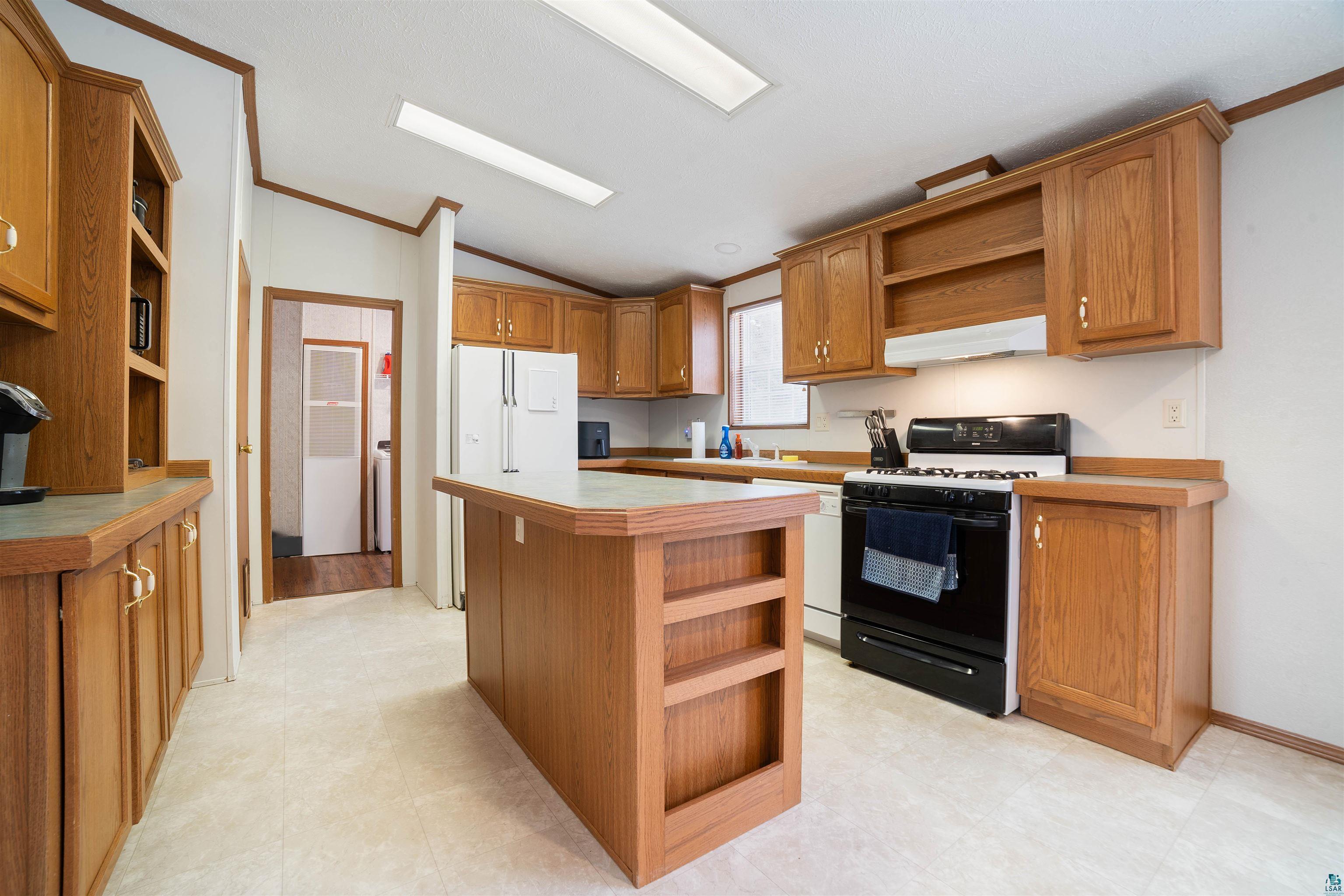5945 Jean Duluth Road Duluth, MN 55803 - Photo 6 of 23 Gallery Image 6