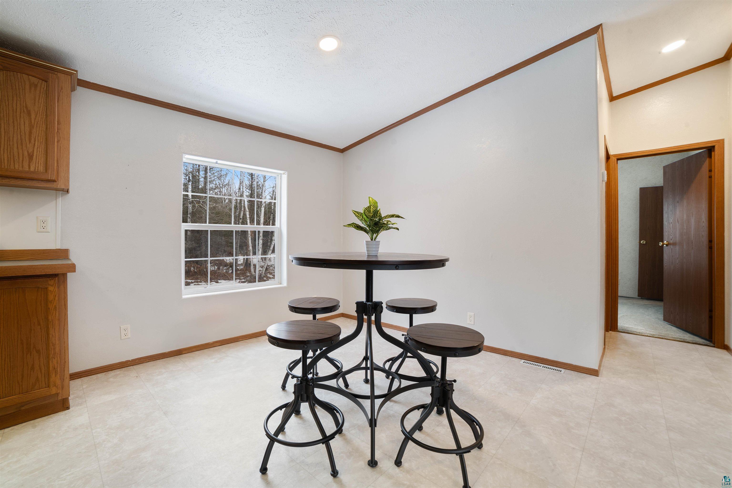 5945 Jean Duluth Road Duluth, MN 55803 - Photo 8 of 23 Gallery Image 8
