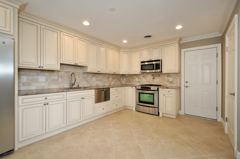 501 Park Place Springfield, NJ 07081 - Photo 11 of 26
