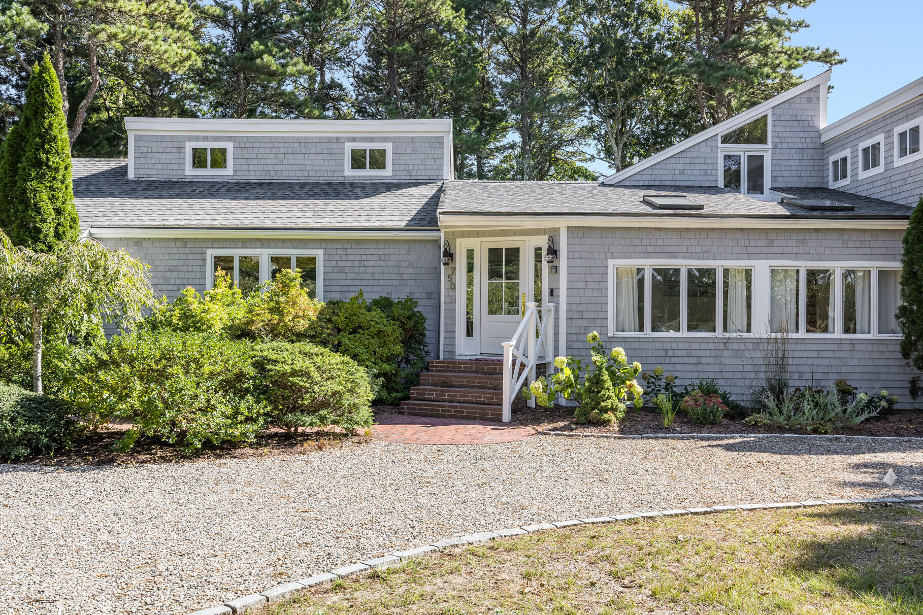 750 Santuit Road Cotuit, MA 02635 - Photo 8 of 41 9L4A8855