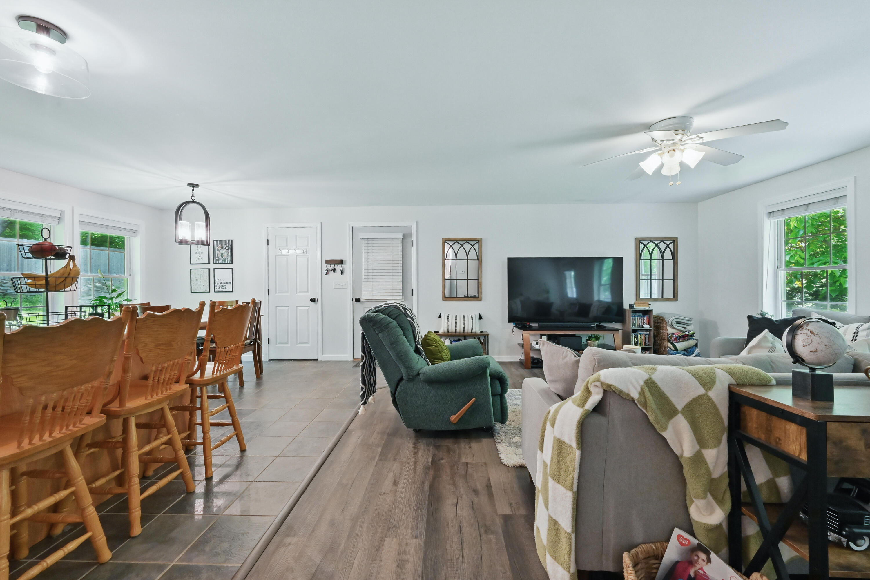 174 Dutton Road South China, ME 04358 - Photo 9 of 36 110001gr-113
